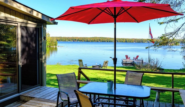 Deer Bay Hideaway on Lower Buckhorn Lake. Perfect for family vacations.