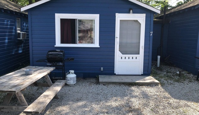 Dock Life Cottage 7 - Riverside, 2 Bedroom, Wasaga