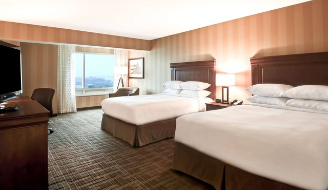 DoubleTree Fallsview Resort & Spa by Hilton Niagara Falls
