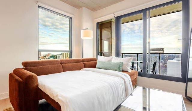 Downtown View Apartment | Free Parking