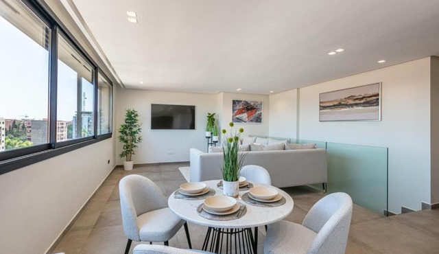 Duplex de Luxe Victor Hugo Gueliz