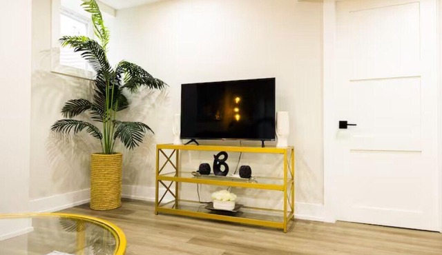 Elegant Two Bdr. Basement Apartment with Private Entrance