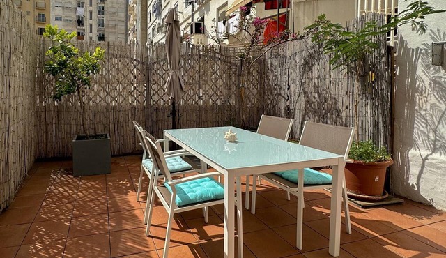 Enjoy 2 Bedrooms apartment at Ruzafa with very sunny terrace