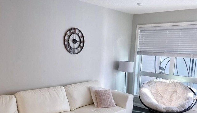 Entire Condo With Free Heated Underground Parking