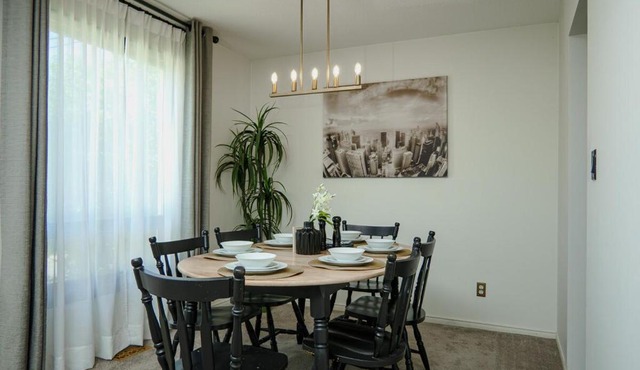 Entire Home in the heart of the Bay of Quinte