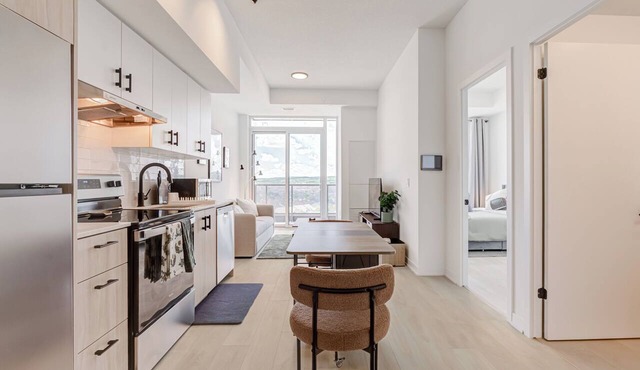 Escarpment Views | Luxury 1BR Condo | Resort-Style Amenities in North Burlington