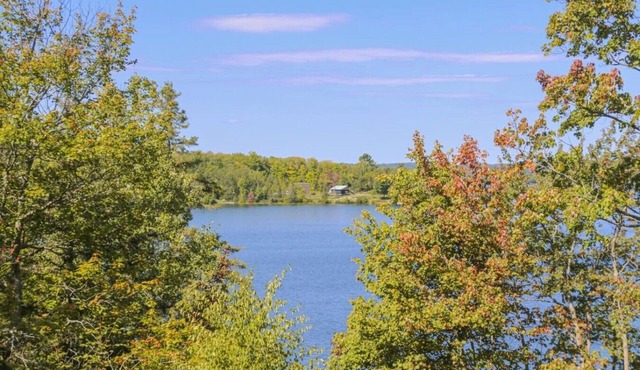 Fairbank Views & Lakeside Dining