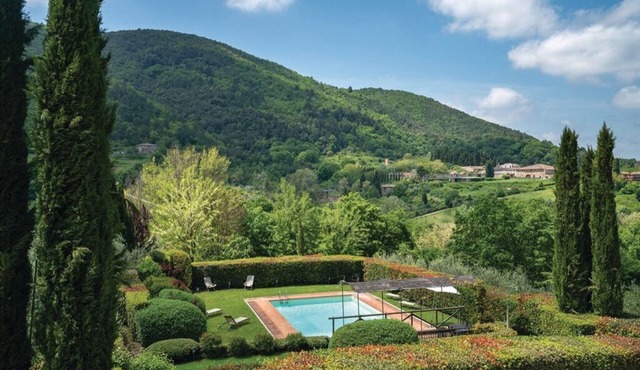 Fienile della Fonte, villa with pool in Chianti