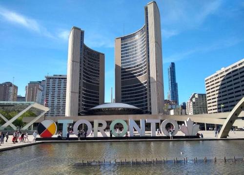 MAJOR INTERNATIONAL SPORTING EVENT CENTRAL TORONTO-DIRECT TO BMO FIELD-Live Game Atmosphere-Free Wifi