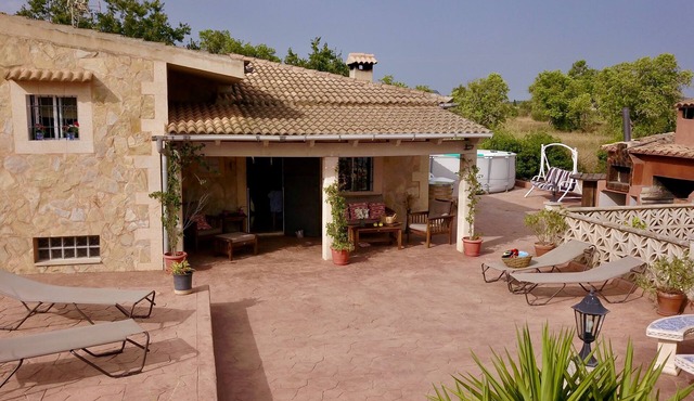 FINCA CAN TITOS: COZY HOUSE, MAJORCAN CHARACTER CLOSE TO THE BEST BEACHES