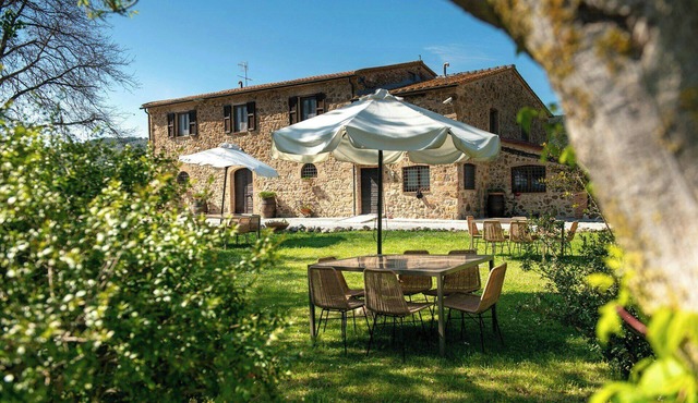 Flat at farm stay with spa and pool