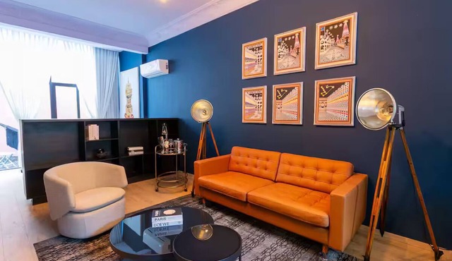 Friedeberg suite in Roma hood. AC+2beds+terrace