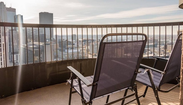 Frontdesk | Updated 1BR Apt Near the River