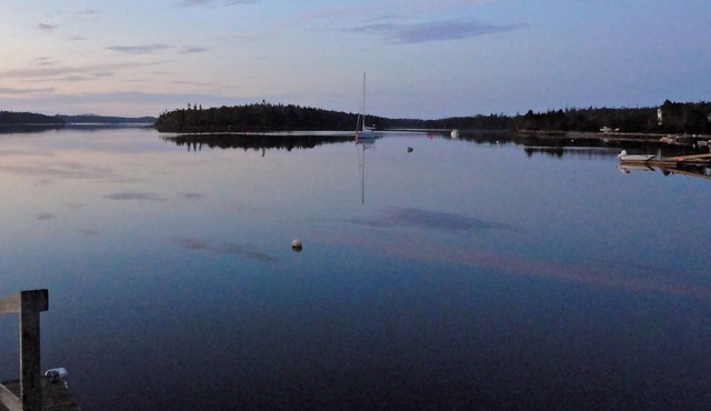 Getaway Prospect Bay Cottage close to Prospect Village/Peggy's Cove/Halifax