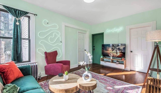 GreenN'Groovy: East Rock 5 mins to DT|Yale 5 beds