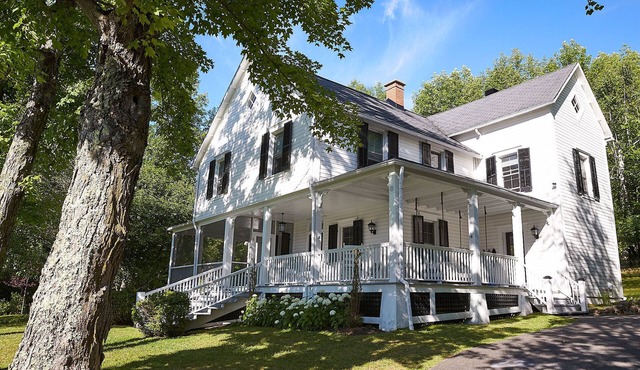 Hatley House North Lake
