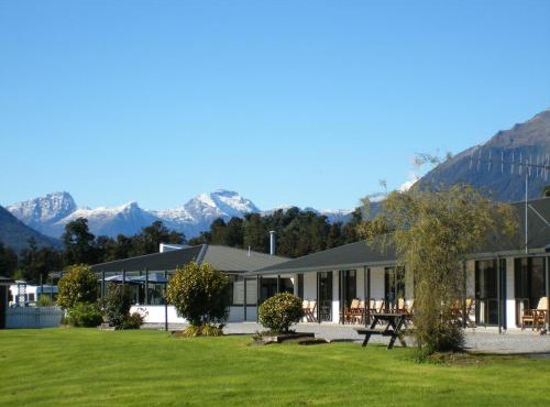 Heritage Park Lodge