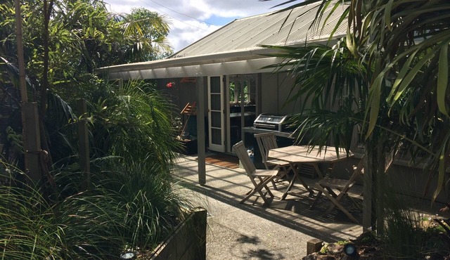 Hill Top - Palm Beach