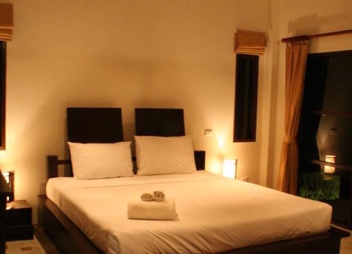 Hillside Village Resort & Fitness Centre