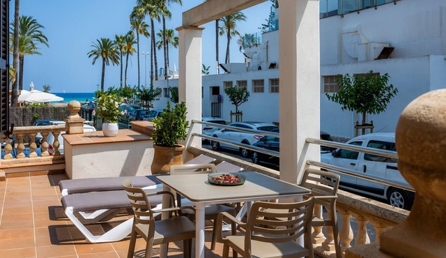 Holiday Apartment Dofí On the Beach with Terrace, & Sea View