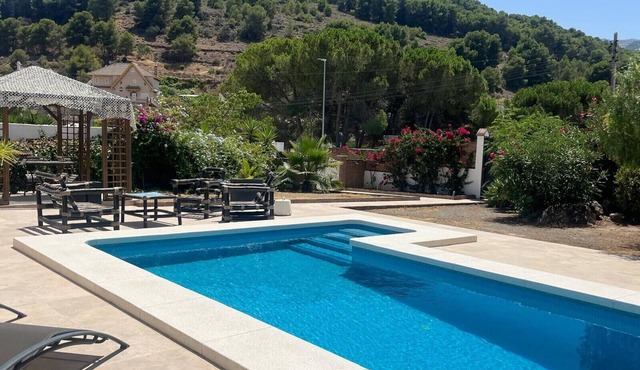 Holiday Home "Villa Ambroise Alhaurín De La Torre" with Wi-Fi and Air Conditioning
