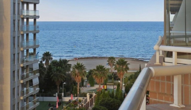 Holiday Home 'Escapada Ideal En Oropesa' with Sea Views, Wi-Fi and Air Conditioning