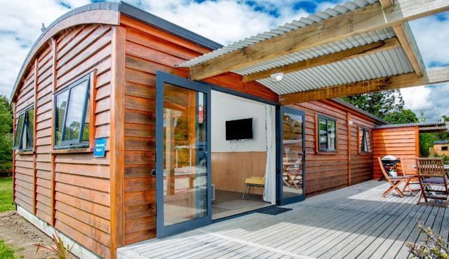 Hot Water Beach TOP 10 Holiday Park
