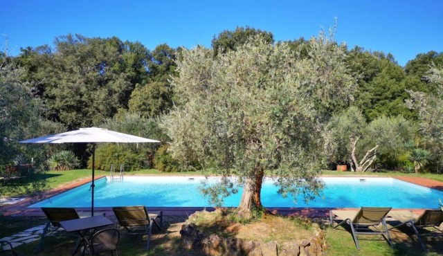 Il Nespolo by Interhome
