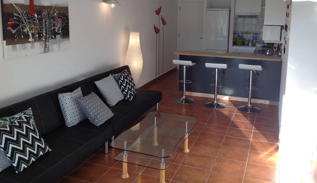 Impeccable apartment next to the white sand beach