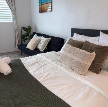 Island Breeze Studio A Coastal Arecibo Retreat