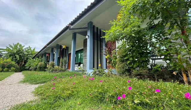 Jeerat House จิรัสเฮ้าส์