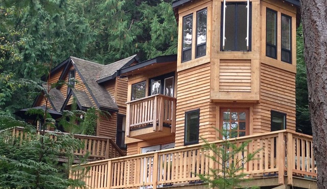 Keats Island Cabin