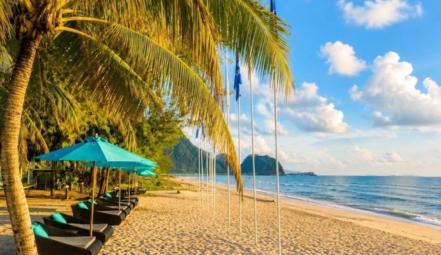 Khanom Seabeach