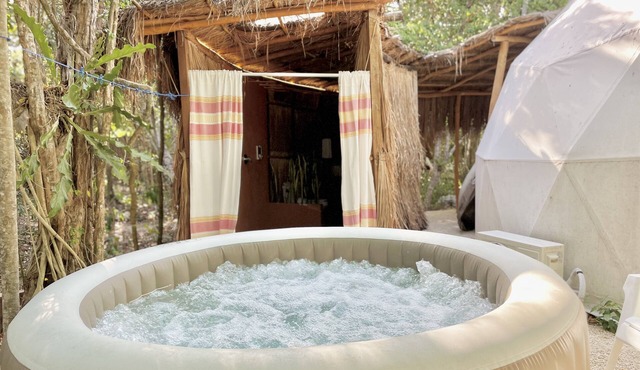 Ku Kuk Glamping – Domo Lluvia
