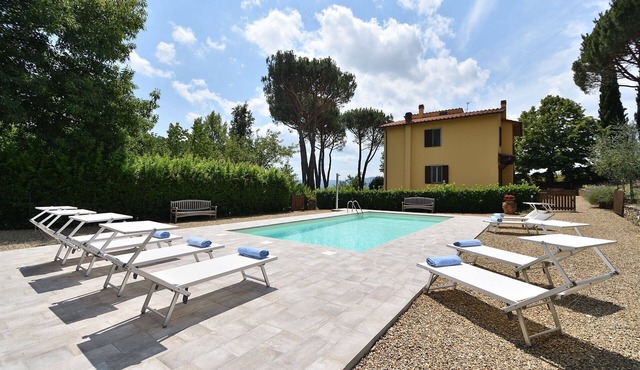 La Villa dei Pozzi, Terranuova Bracciolini, Arezzo and Cortona