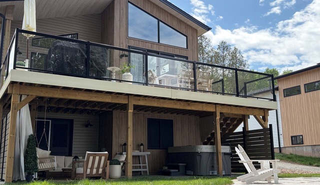 Lake House 2 a serene getaway with coastal vibes