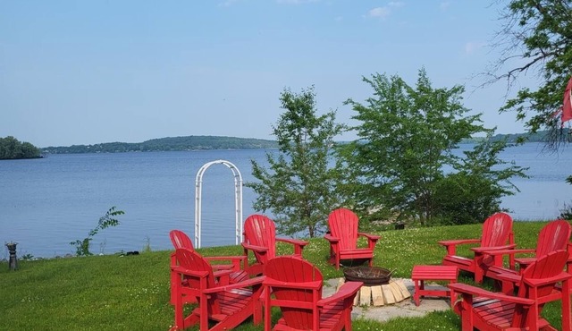 Lakebreeze Retreat
