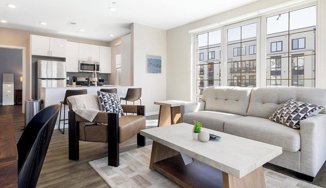 Landing | Amazing 2BD, Gym, Pool