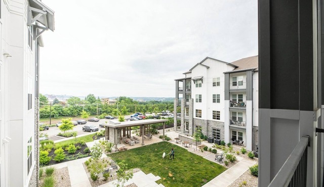Landing | Chic 1BD, Gym, Yoga Studio