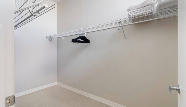 Landing | Chic 1BD, Gym, Courtyard