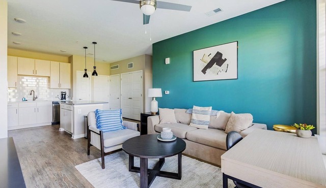 Landing | Incredible 2BD, Gym, Pool