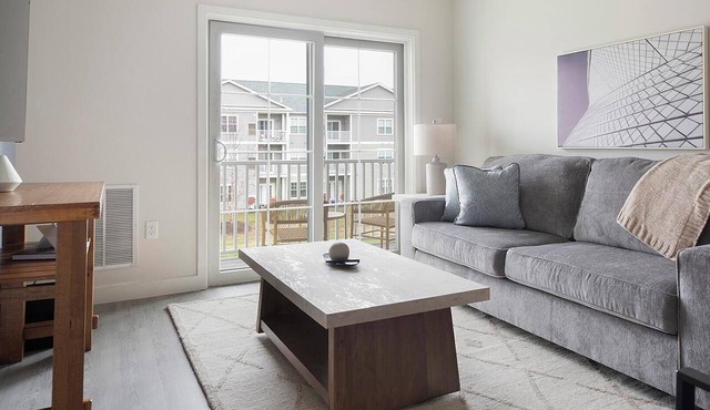 Landing | Incredible 2BD, Yoga Studio, Game Room