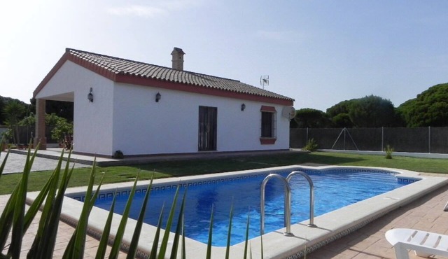 Large pool, landscaped garden, perfect for family holidays, free Wi-Fi - Casa Miguelina -
