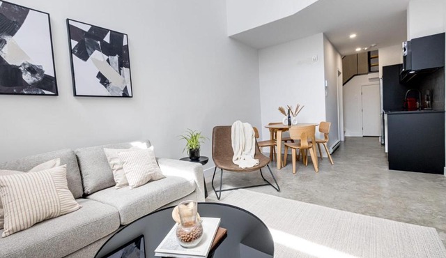 Le Mile End by M11 - Luxurious Two-Floor 1BDR Loft