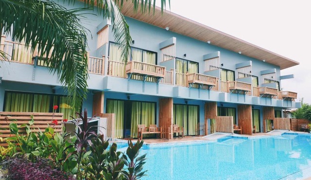 Le Pes Villas