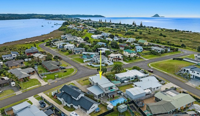 Location Location Location This ticks all boxes Sun, surf plus landscapped pool!