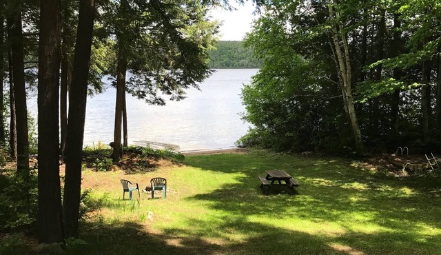 Log Cabin on the Lake Close to Algonquin Park