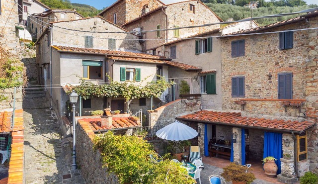 Lovely apartment for 4 guests with WIFI, A/C, pets allowed and panoramic view