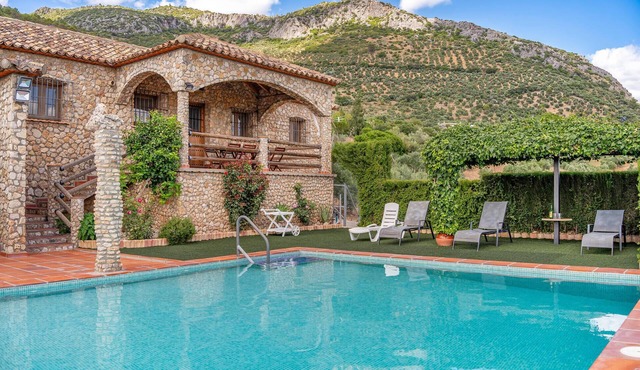 Lovely home in Algodonales