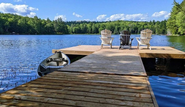 Lucerne Lookout - Four Bedroom Cottage, Sleeps 8